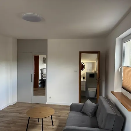 Lesne Zacisze 2 ゲストハウス スヲーネガシエ